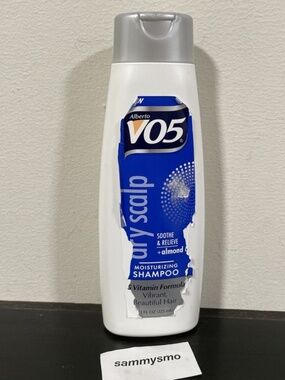 Alberto VO5 Dry Scalp Moisturizing Shampoo 11 fl oz